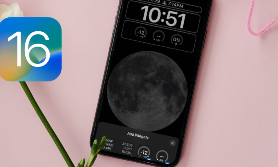 How to Set Dynamic Astronomy Lock Screen Wallpaper on iPhone in iOS 16